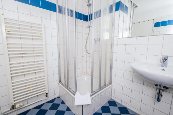 Bad Vierbettzimmer © Kaan Turan