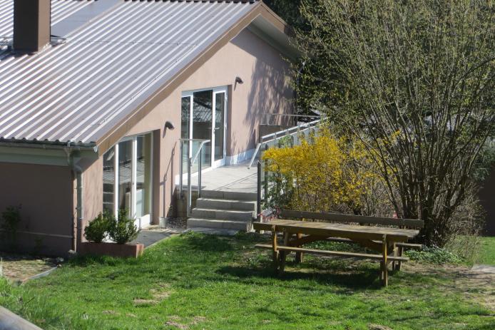Balkon am großen Saal vom oberen Haus.