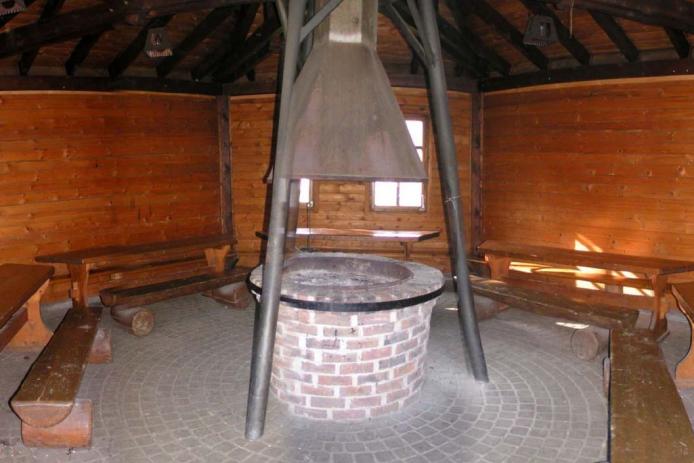 Grillhütte innen