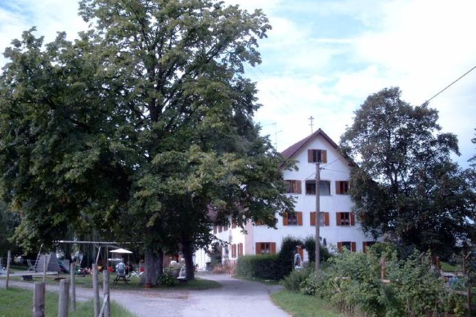 Unser Ferienhof von vorne