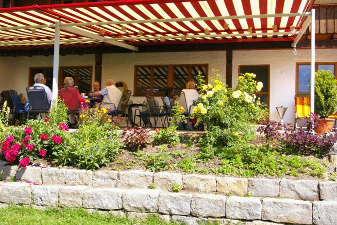 Freizeithaus Allmannsried - Panorama-Terrasse mit herrlichem Ausblick