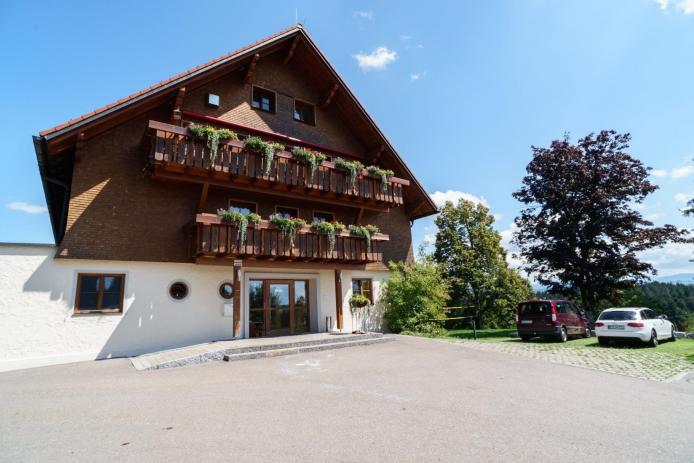 Freizeithaus Allmannsried - Frontal