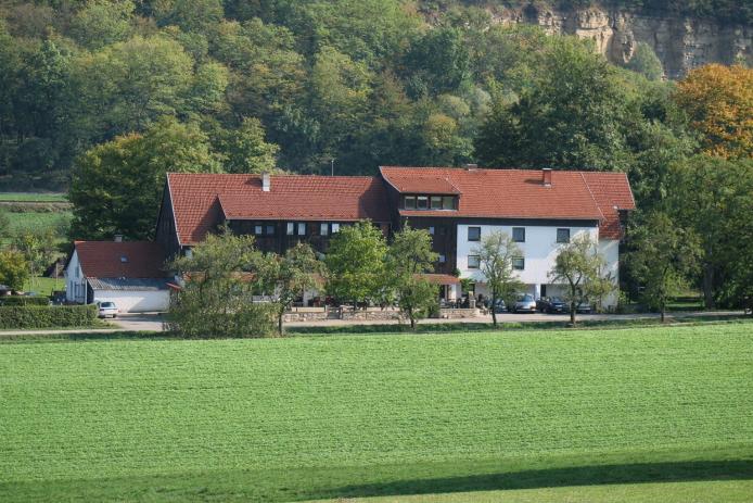 Unser Haus eingebettet in schöner Landschaft