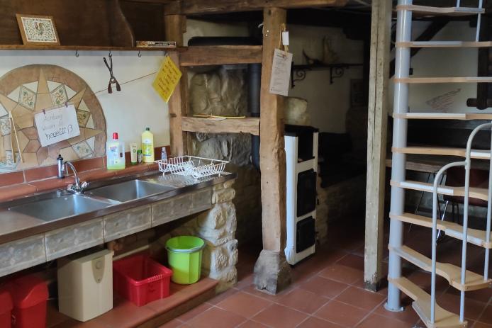 Löwencafe mit Wendeltreppe ins 1 OG