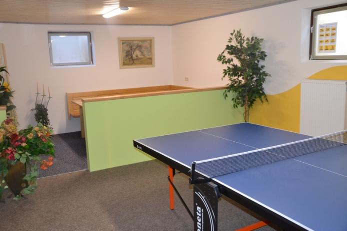 Tischtennis, Dart, Spiele und Kicker