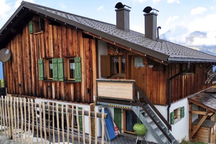 Außenansicht Hütte