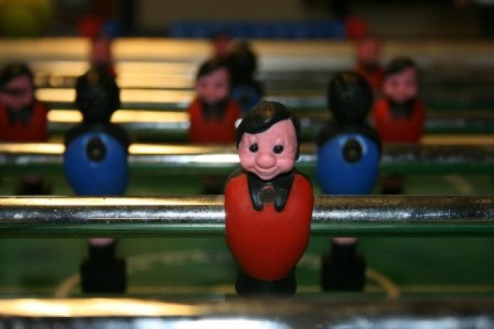 Kicker und Tischtennisplatte