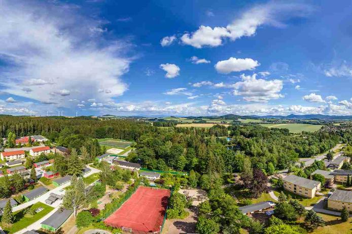 Luftbildaufnahme KiEZ Querxenland