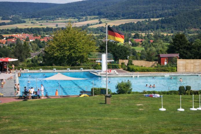 Freibad nebenan