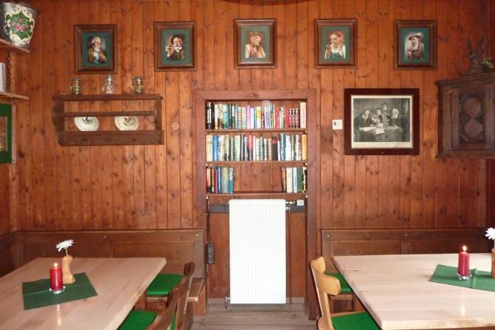 Aufenthaltsraum Sporta-Hütte