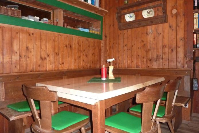 Aufenthaltsraum Sporta-Hütte