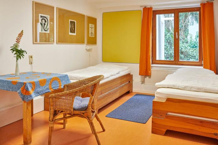 Zimmer 6 mit 2 Betten