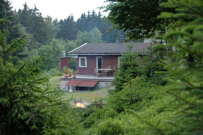 Blick aus dem oberen Eck des 2000qm großen Gartens