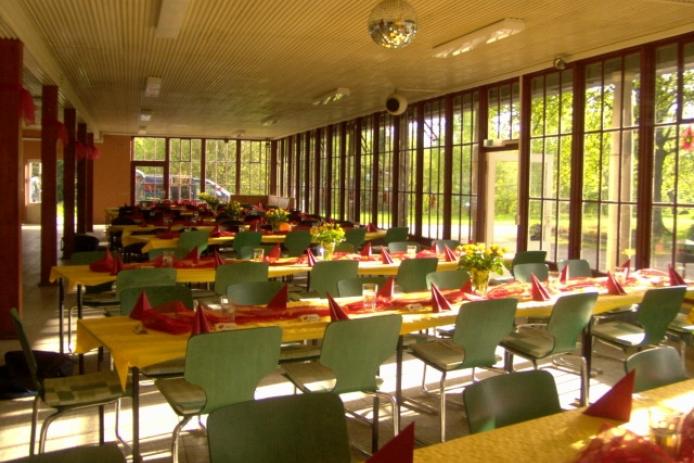 Feiern (Heiraten) bei ERNA