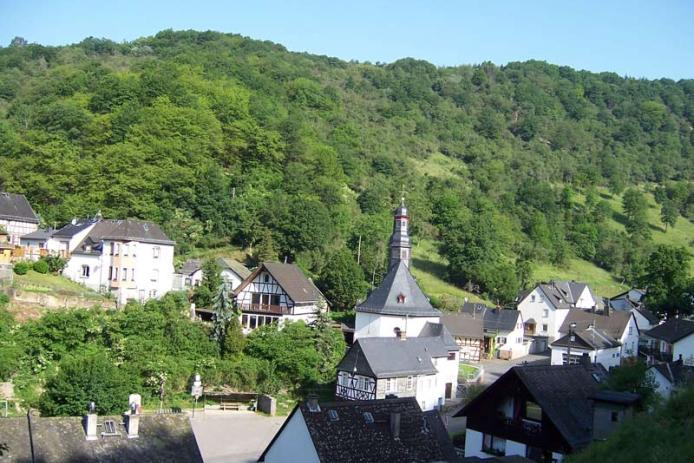 Blick vom Pavillon auf Sauerthal
