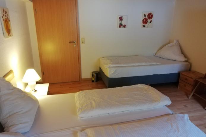Schlafzimmer 3 von 5