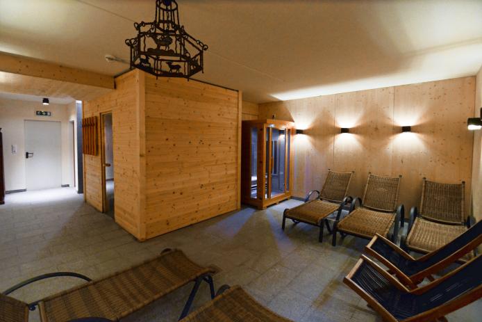 kostenpflichtige Sauna