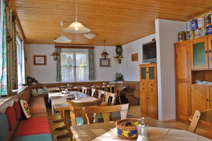 Gemütlicher Speise- und Aufenthaltsraum