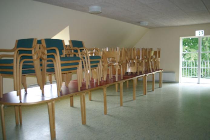 Großer Aufenthaltsraum im OG