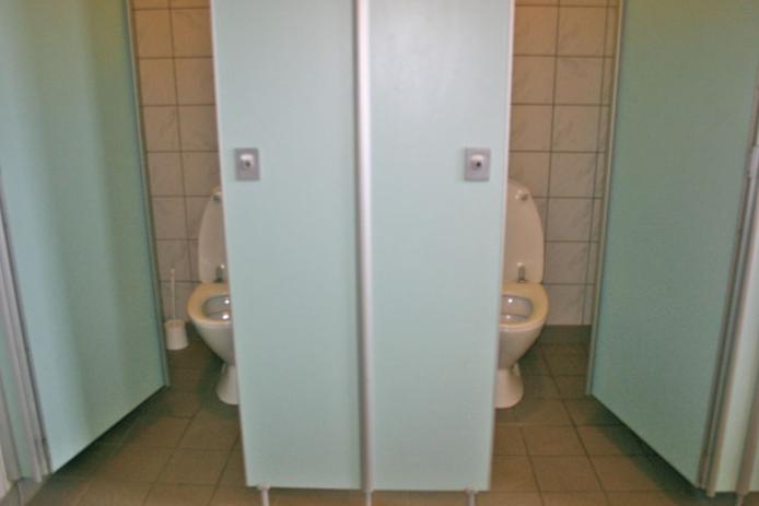 Sanitärraum mit WC