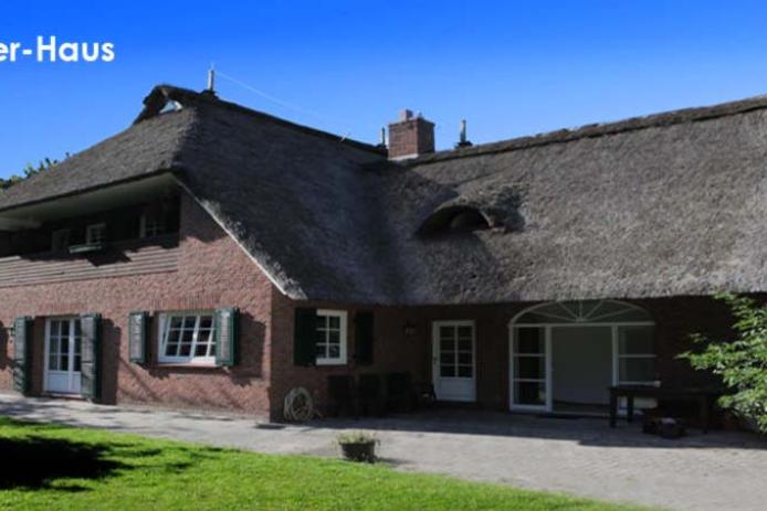 Gruppenhaus zur Selbstversorgung und großem Grundstück für max. 24 Personen