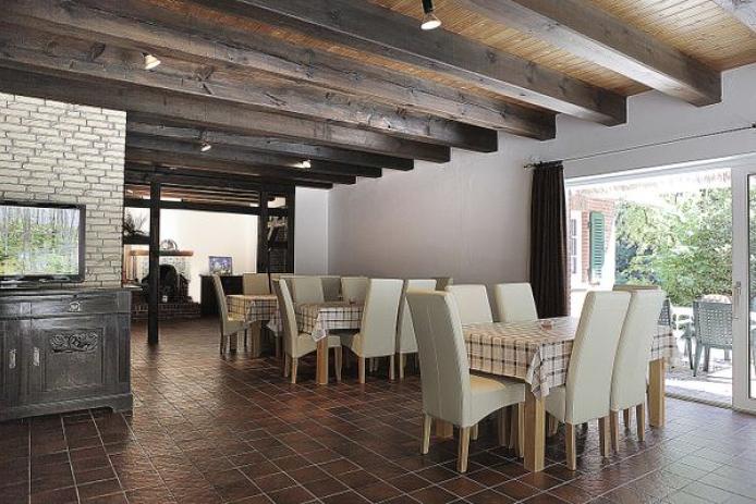 Sehr großer Aufenthaltsraum