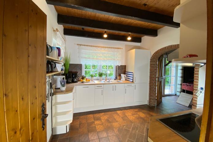 Große Küche für die Zubereitung von Speisen für die Gruppe