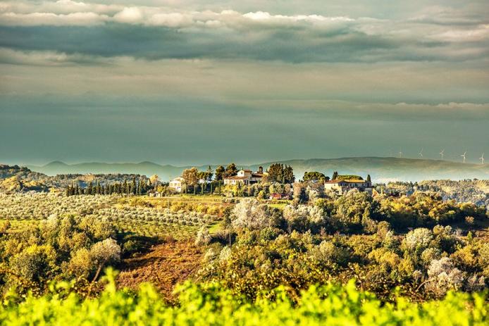 Blick auf die toskanische Landschaft