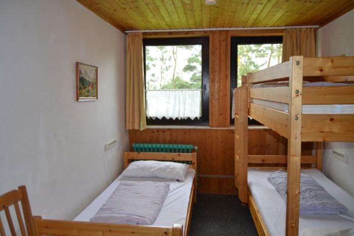 Blick in ein Schlafzimmer