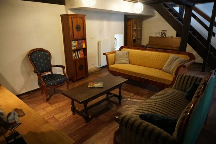 60 qm großes Wohn- und Esszimmer im UG