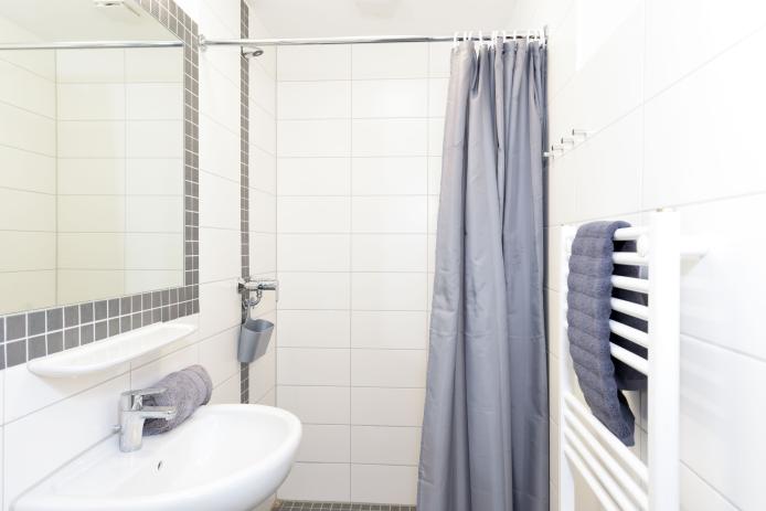 Jedes Zimmer im Haupthaus mit eigenem Badezimmer