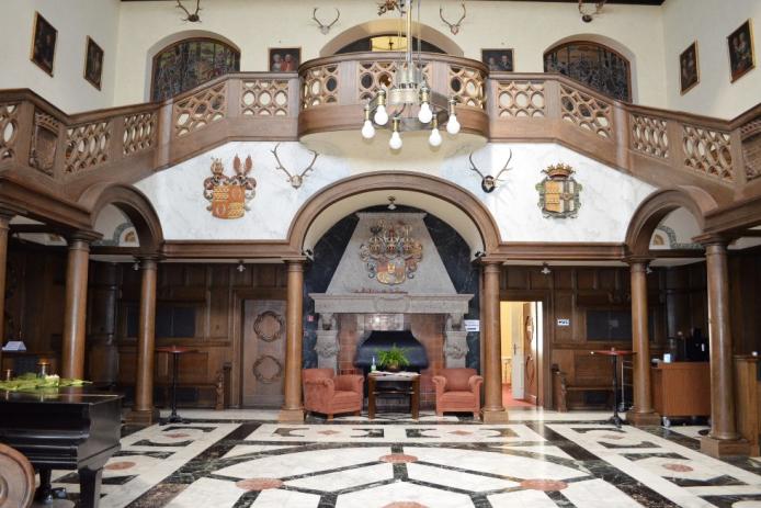 Kuppelhalle im Schloss