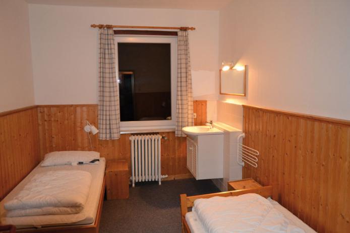 Schlafzimmer mit Einzelbetten