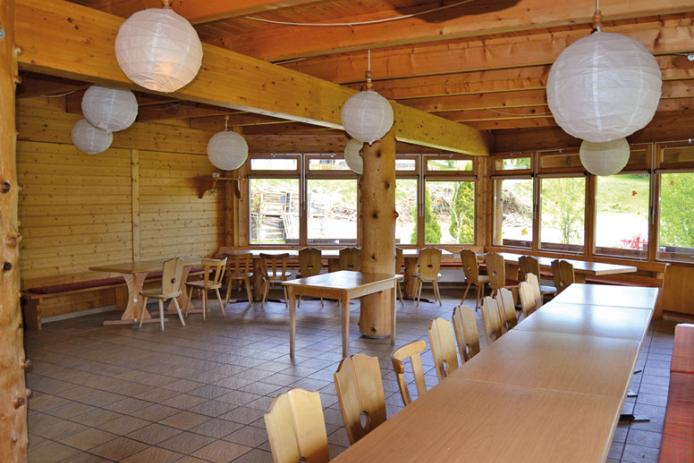 Großer Speise- und Aufenthaltsraum