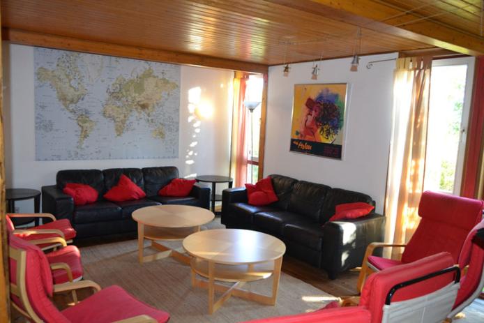 Wohnbereich mit Sitzmöglichkeiten