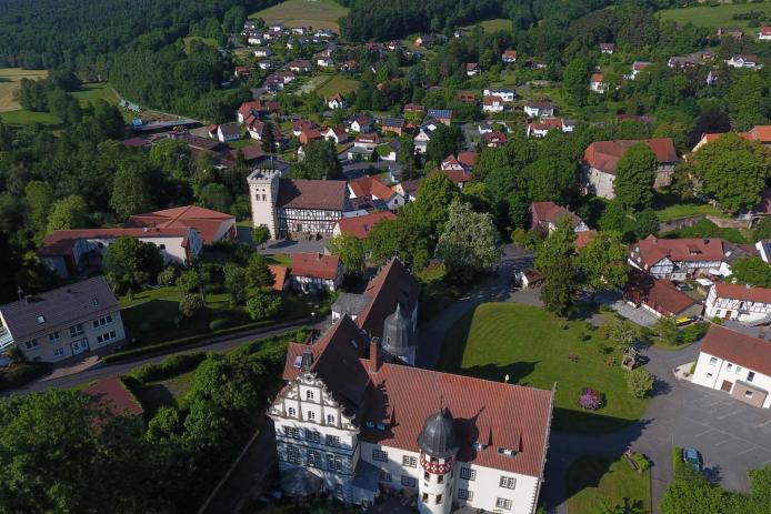 Die Übersicht über das Schlossgelände.