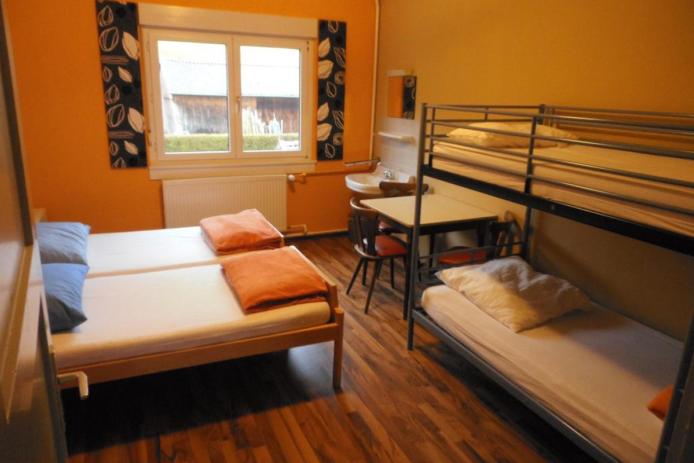 4 Bettzimmer im 1.OG