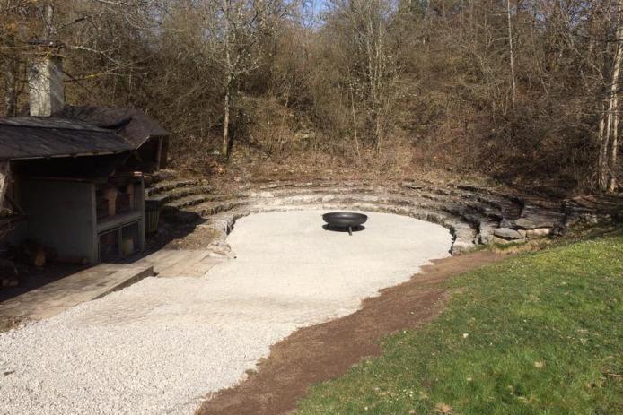 Feuerstelle mit Atrium