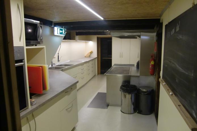 Küche im EG (2015 renoviert)