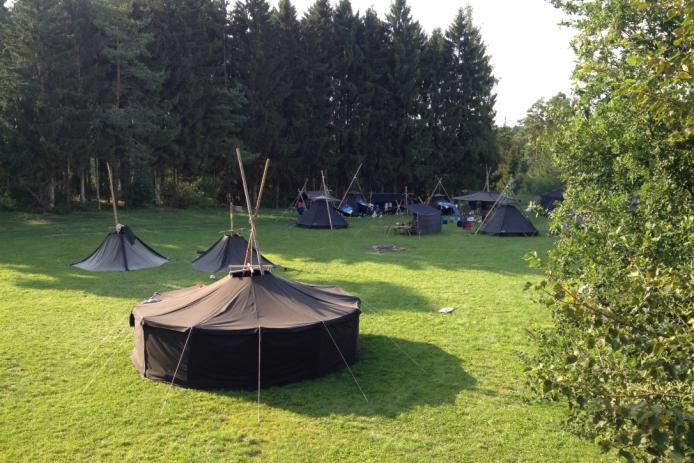 Die "Waldseite" des Platzes