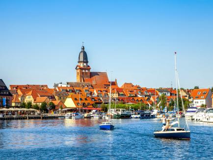 Waren (Müritz) im Zentrum der Mecklenburgischen Seenplatte