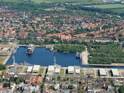 Wilhelmshaven mit Marinearsenal