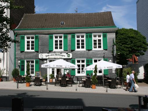 Denkmalgeschütztes Haus „Zum alten Postwagen“ in der Mittelstraße