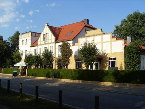 ehem. Fliegerheim Borkheide (heute Hotel)