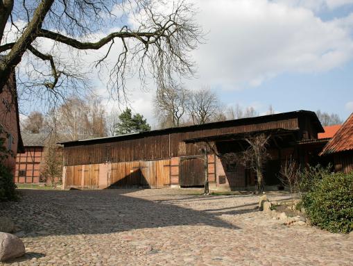 Alte Poststraße in Himbergen