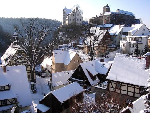 Hohnstein im Winter. Blick zur Burg