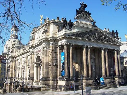 Kunsthalle im Kunstakademiegebäude