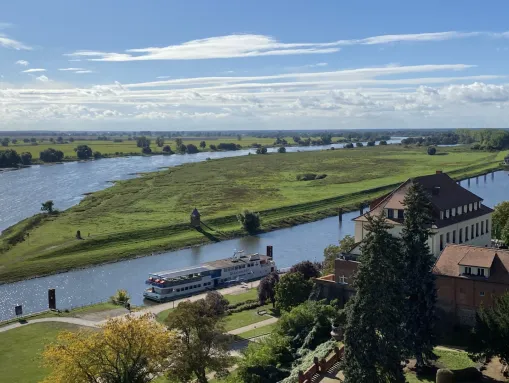 Mündung des Tangers in die Elbe