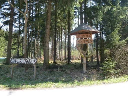 Walderlebnispfad „Holzweg“ bei Pressath