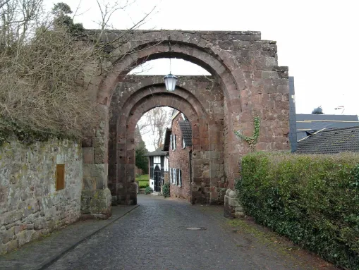 Nideggen, Burgzufahrt